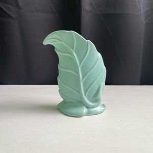 Vintage Haeger Light Blue Leaf Planter